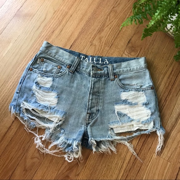 Talula Pants - Aritzia🖤Talula Cut-Off Shorts